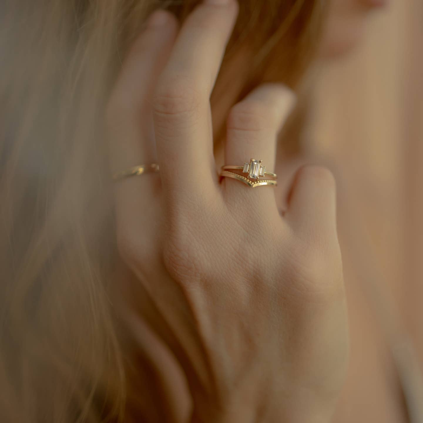 Bague Trapézoïdale Baguette En Or Massif 10 Carats Avec Zircone Cubique